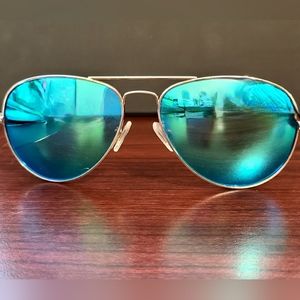 Aviator sunglasses polarized